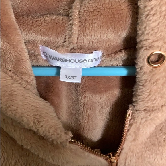 pink fluffy zip up hoodie - Picture 3 of 3